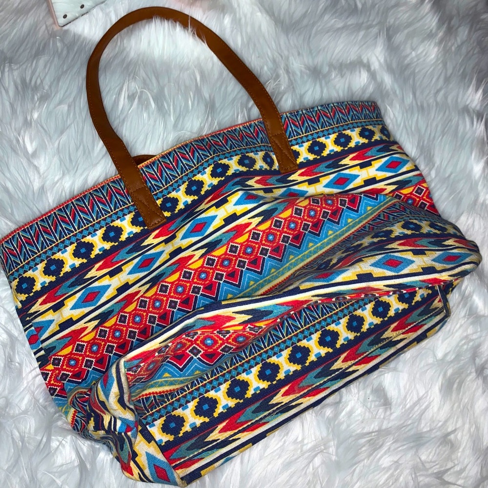 19" Blue Aztec Print Beach Bag/Tote W/ Brown Strap